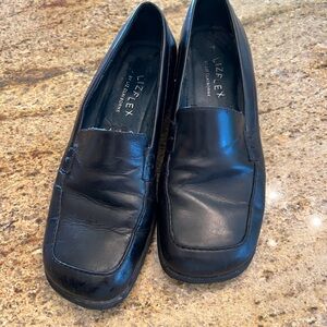 Liz Claiborne Elegant Black Loafers